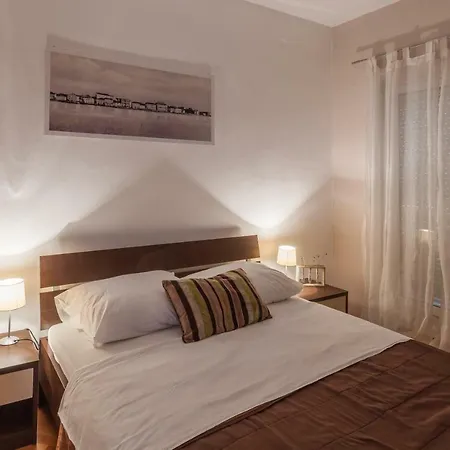 Apartment Filip Biograd Na Moru